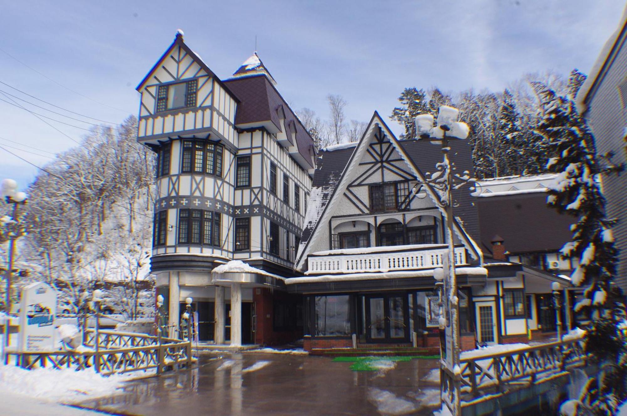 Hakuba Gondola Hotel Exteriör bild