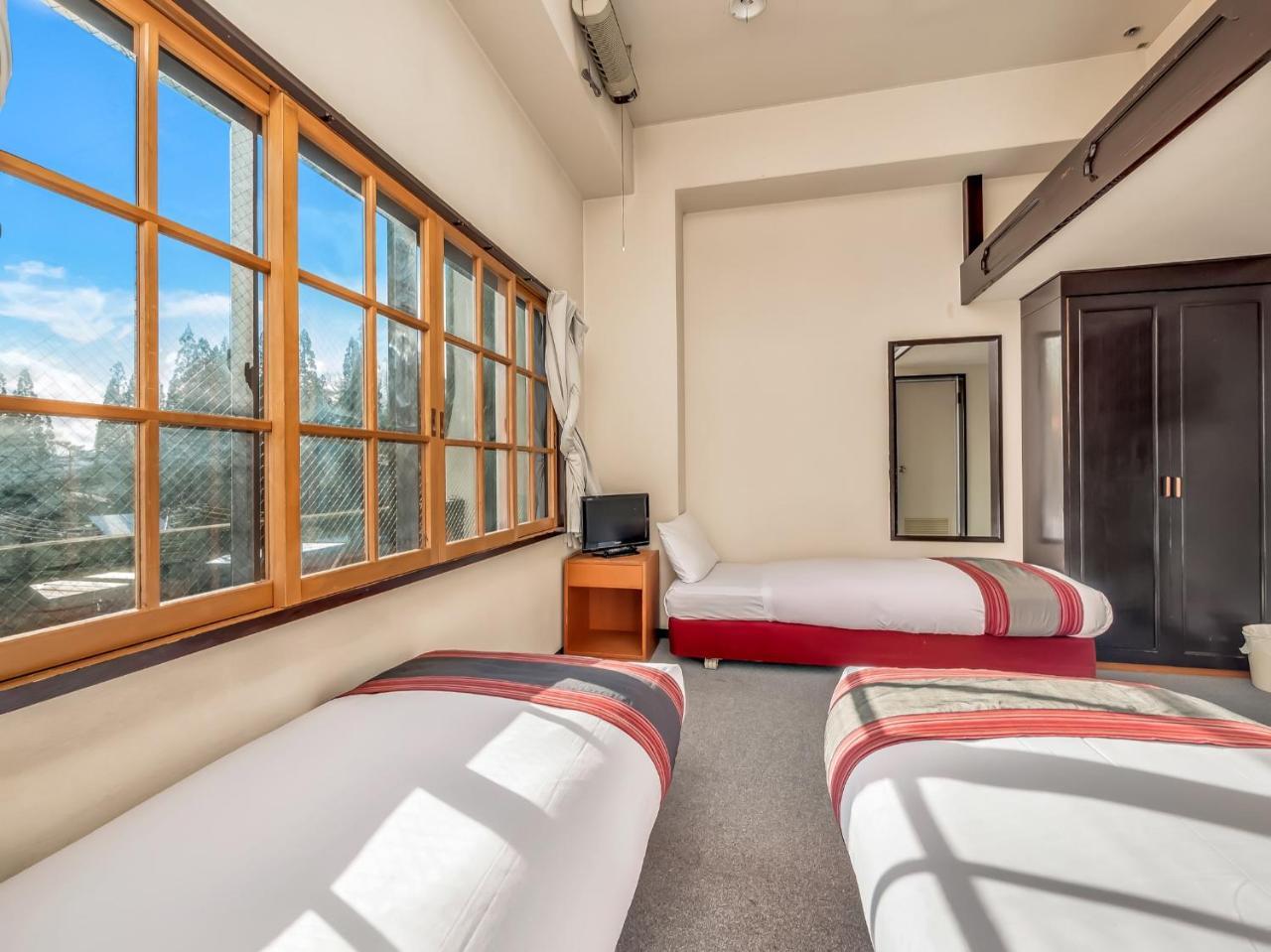 Hakuba Gondola Hotel Exteriör bild