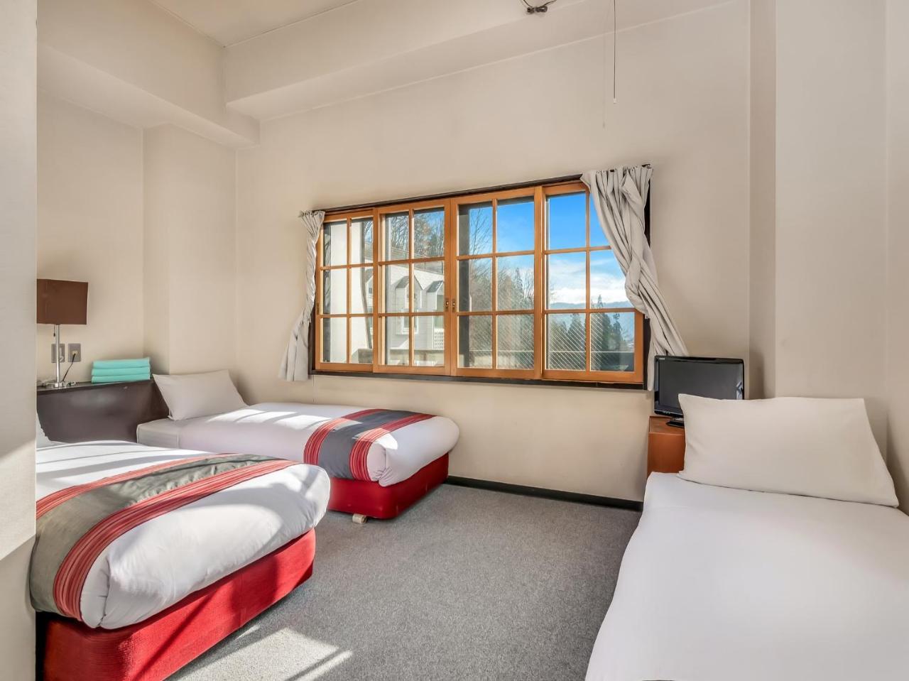 Hakuba Gondola Hotel Exteriör bild
